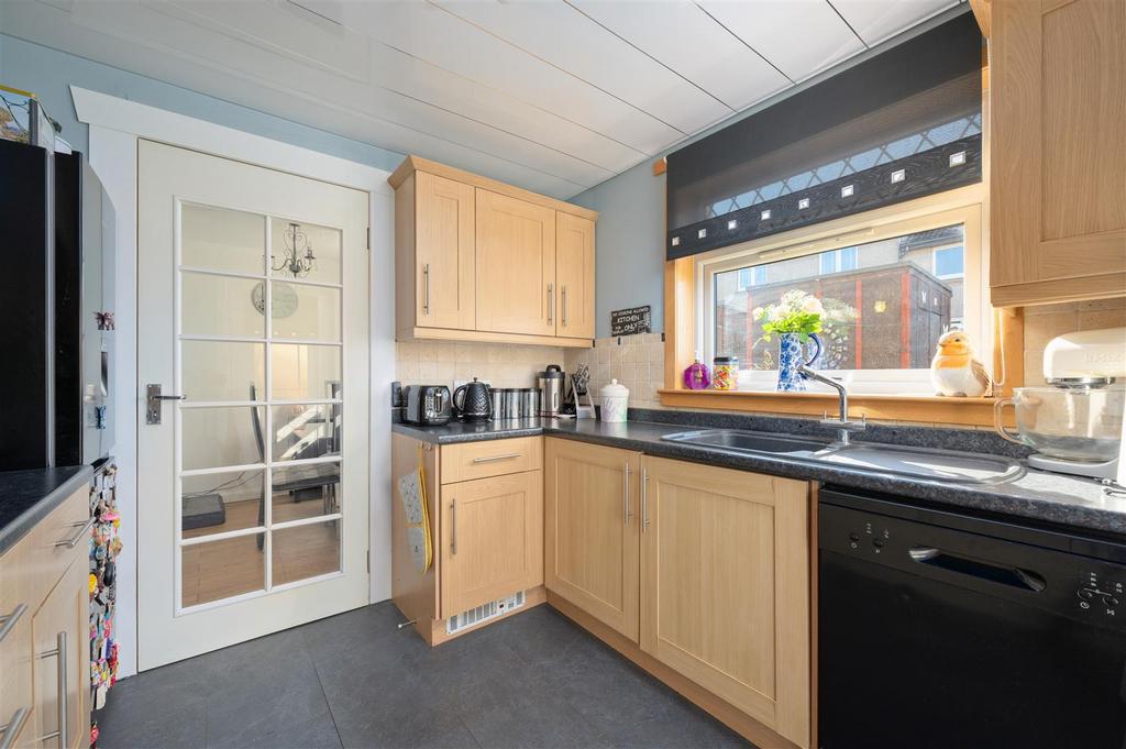 8 Duffy PLace011.JPG