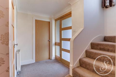 4 bedroom detached house for sale, High Ash Crescent, Leeds