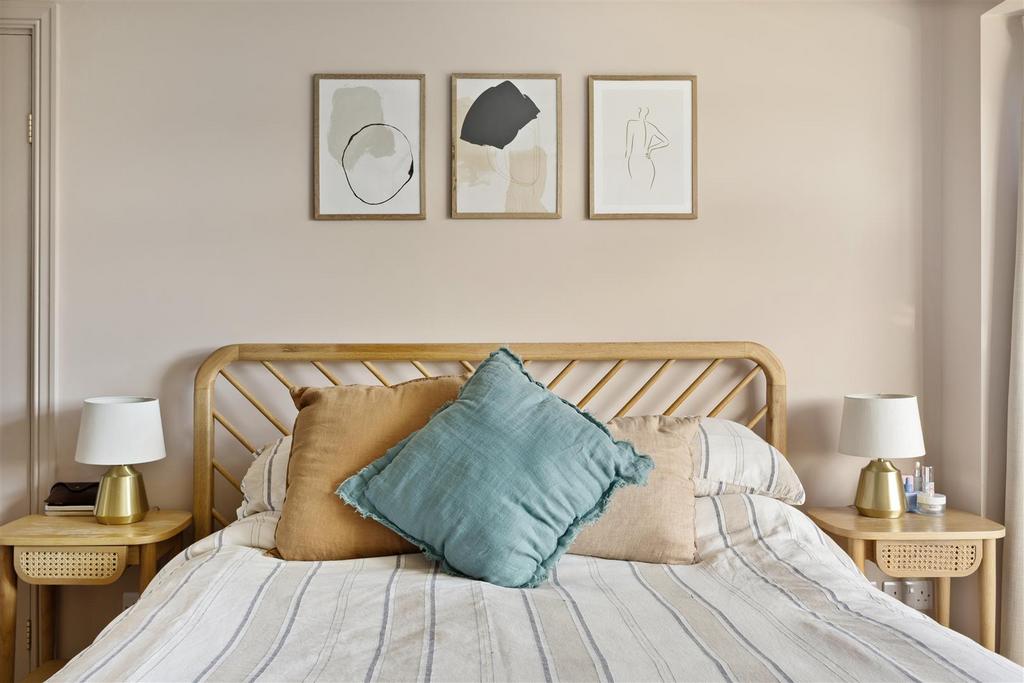 11 Whin Road 37.jpg