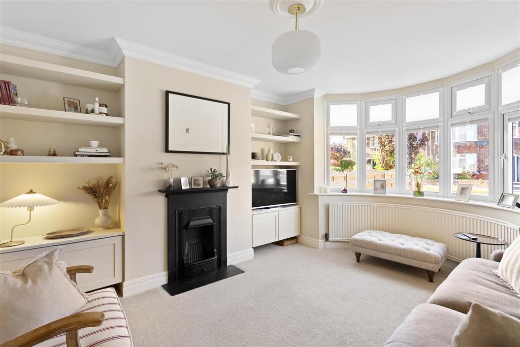 11 Whin Road 3.jpg