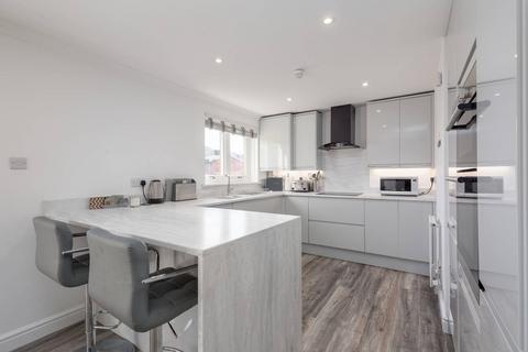 75 Auchingane, Edinburgh, EH10 7HU