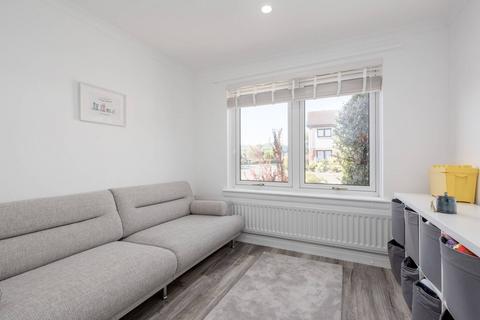 75 Auchingane, Edinburgh, EH10 7HU