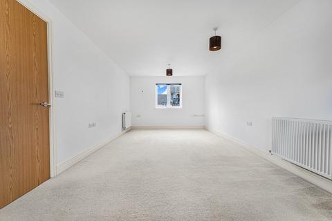 1 bedroom apartment to rent, Bowes Road, STAINES, TW18