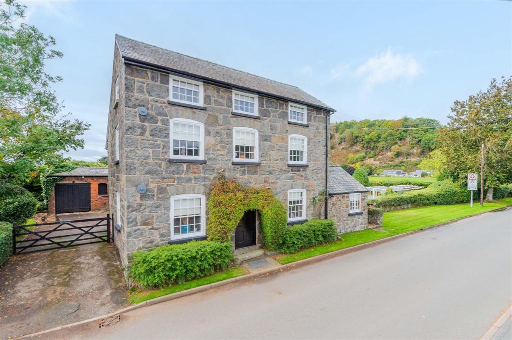 Accommodation Comprises