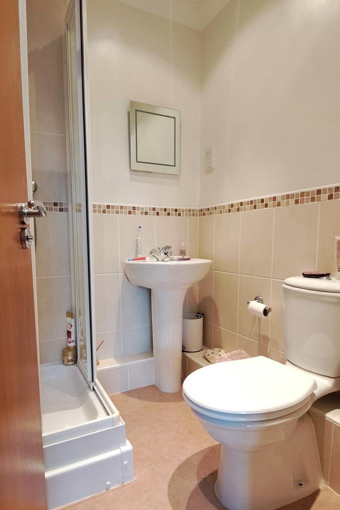 Ensuite Shower Room