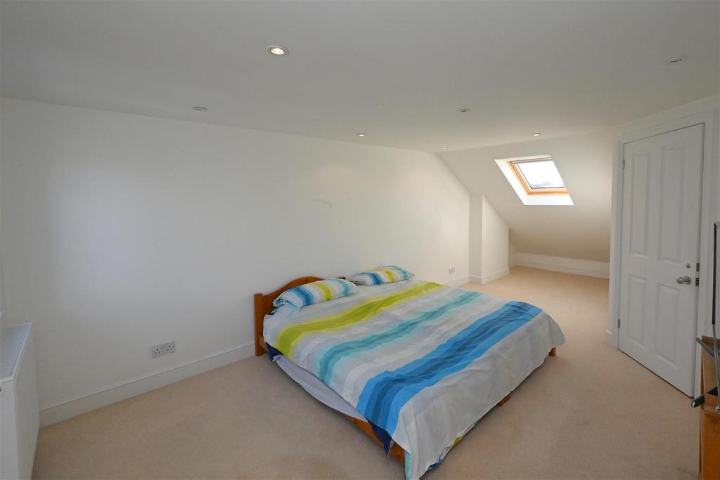 Bedroom1.JPG