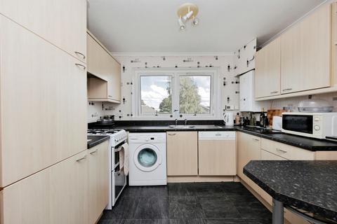 undefined, Longhill Gardens, Dunfermline KY11