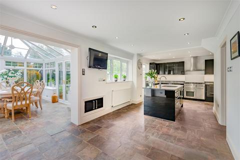 4 bedroom detached house for sale, The Fieldings, Southwater, Horsham