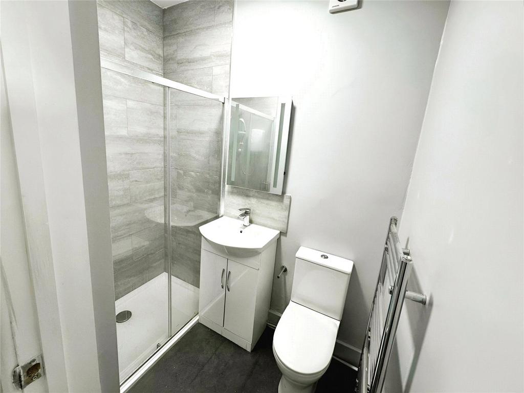 Room 3 Shower Room