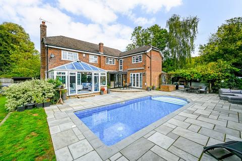 5 bedroom detached house for sale, Church Hill, Charing Heath, Ashford, Kent, TN27