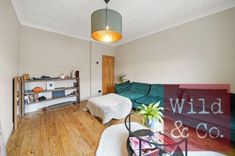 1 bedroom flat for sale, Pembury Road, Hackney