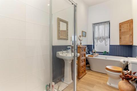 undefined, Cheltenham Mount, Harrogate