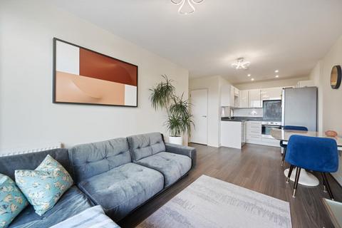 2 bedroom flat for sale, Whitestone Way, Croydon, CR0