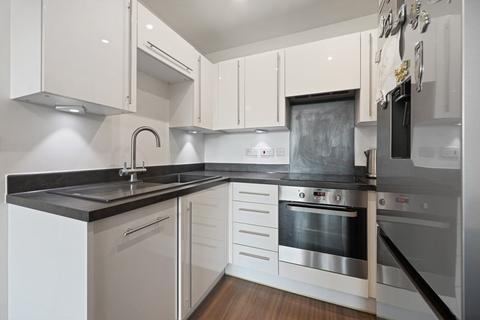 2 bedroom flat for sale, Whitestone Way, Croydon, CR0