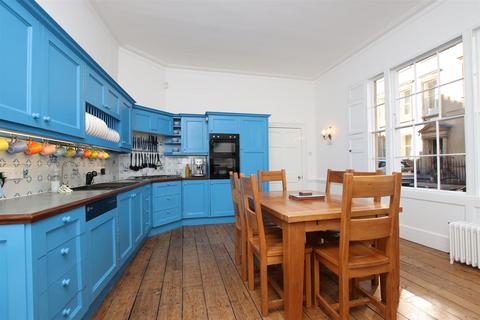 undefined, Rivers Street, Bath BA1