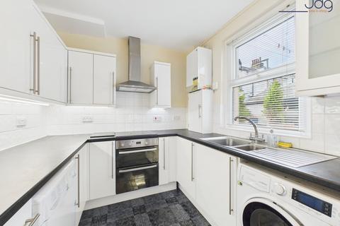 1 bedroom flat to rent, West End Road, Morecambe, LA4