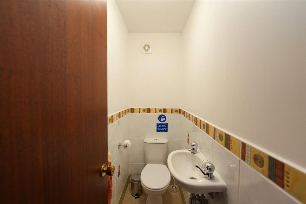 Wc Cloakroom