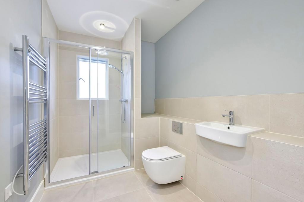 Ground Floor Shower-WC