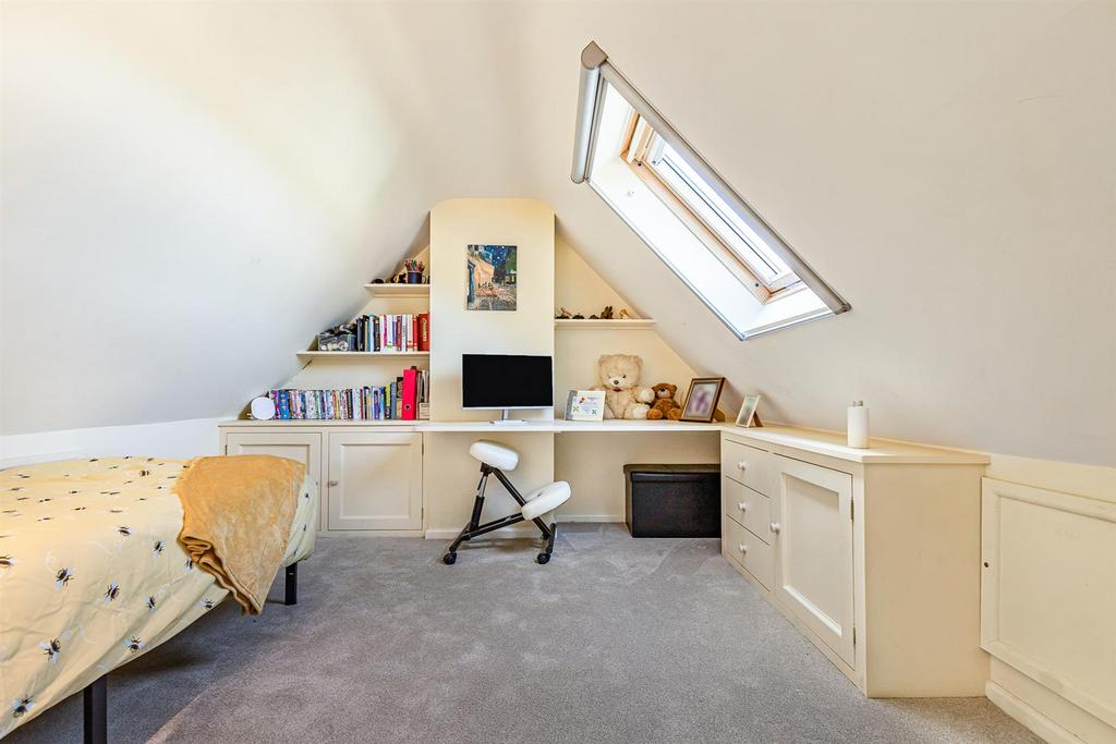 Bedroom 3.jpg