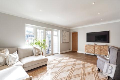 4 bedroom detached house for sale, Hall Lane, Upminster, RM14