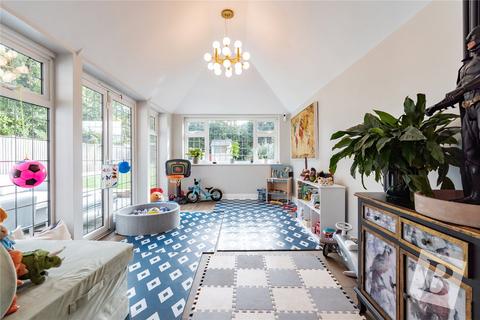 4 bedroom detached house for sale, Hall Lane, Upminster, RM14