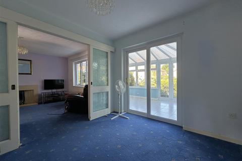 16 Awdry Close, Chippenham, SN14 0TQ