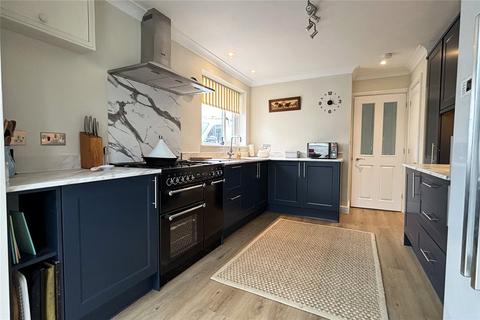 3 Broadway, Warminster, BA12 8EB