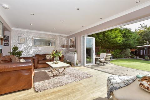 4 bedroom detached house for sale, Russett Close, Aylesford, Kent