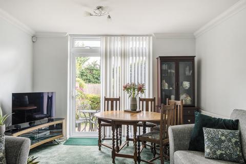 7 Betts Close, Beckenham, BR3 4XP