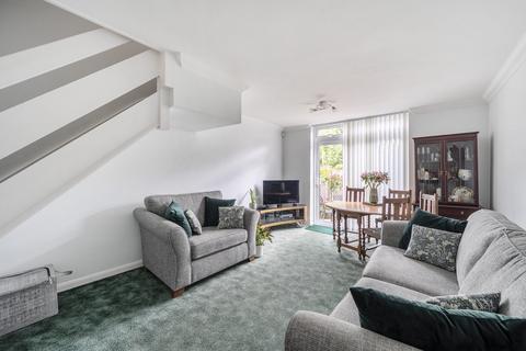 7 Betts Close, Beckenham, BR3 4XP