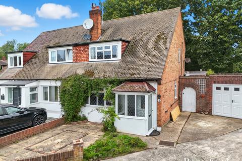 Oakbank, Hutton, CM13