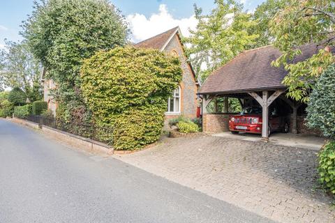 undefined, Chieveley,  Berkshire,  RG20