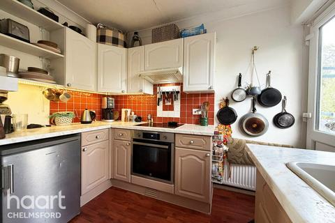 2 bedroom maisonette for sale, Coval Lane, Chelmsford