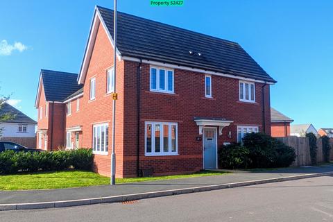 3 bedroom semi-detached house for sale, 4 Laurel Close, Penkridge, Stafford, ST19