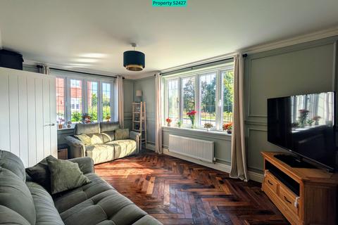 3 bedroom semi-detached house for sale, 4 Laurel Close, Penkridge, Stafford, ST19