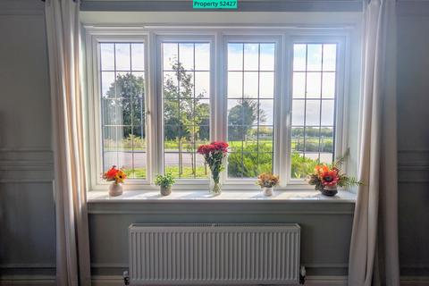 3 bedroom semi-detached house for sale, 4 Laurel Close, Penkridge, Stafford, ST19