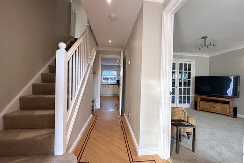 4 bedroom detached house for sale, Dickens Way, Romford, RM1