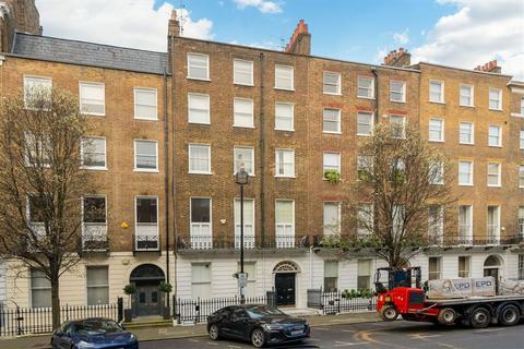 Devonshire Place, London W1G