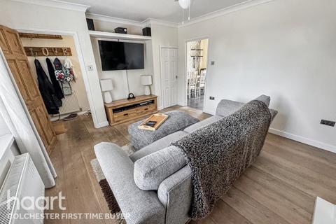 3 bedroom end of terrace house for sale, Fairhead Road North, Colchester