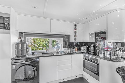 undefined, Rose Park, Addlestone, KT15