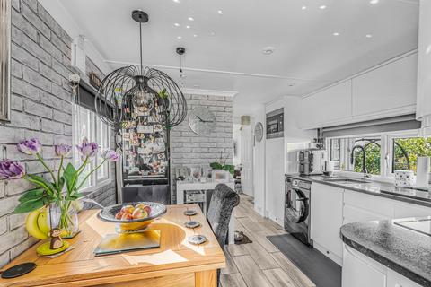 undefined, Rose Park, Addlestone, KT15