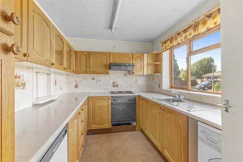 undefined, Harries Way, Holmer Green HP15