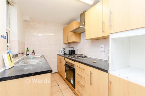 4 bedroom terraced house for sale, Darnley Street, Gravesend, Kent