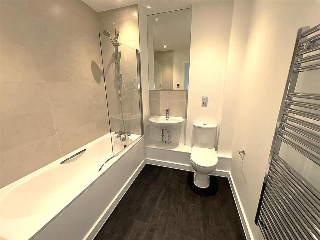 Family bathroom
