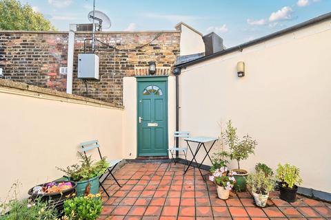 1 bedroom apartment to rent, Kennington Lane, London, SE11