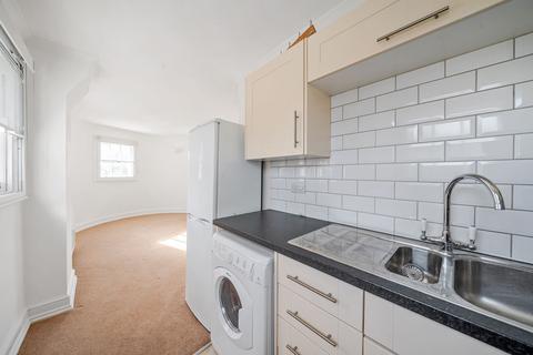1 bedroom apartment to rent, Kennington Lane, London, SE11