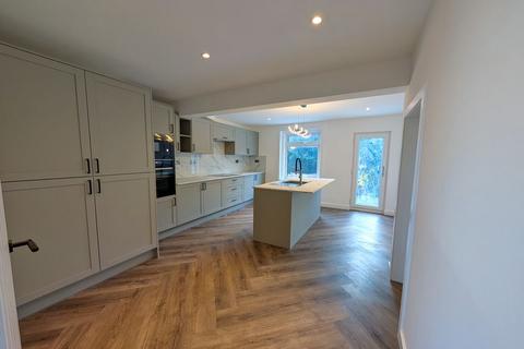 5 bedroom detached house for sale, Ringwood Road, Stoney Cross, SO43