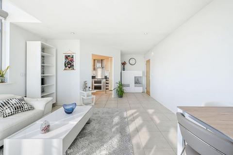 1 bedroom flat for sale, Lamberts Road, Surbiton KT5