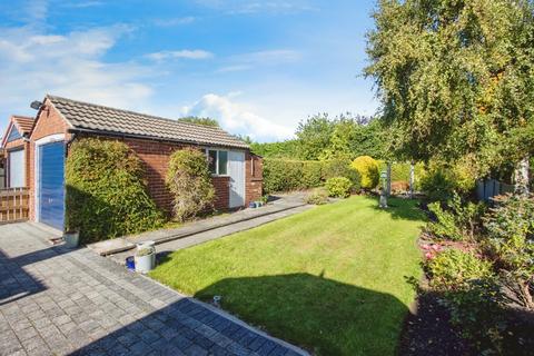 2 bedroom bungalow for sale, Milton Drive, Leeds LS15