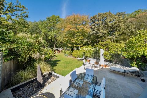 5 bedroom detached house for sale, Creighton Avenue, London, N2